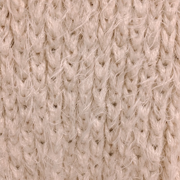 Fluffy cardigan - Picture 2 of 3